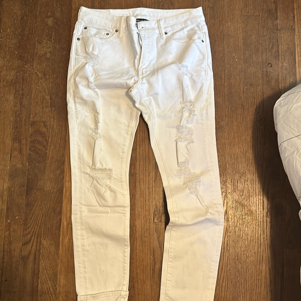 American Eagle White Skinny Jeans